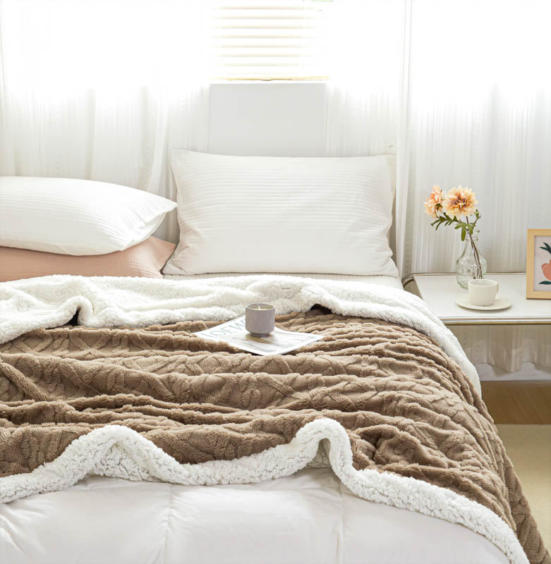 AB Jacquard Taffeta Lamb Velvet Blanket Comfortable Cotton Fleece Blanket